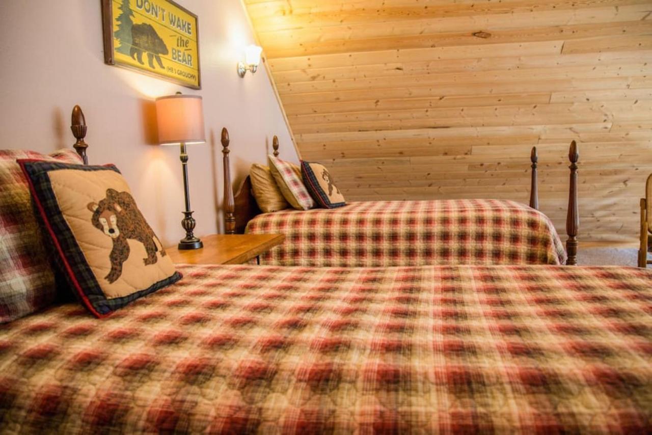 Twin Owls Lodge, Great For Families Master Bedroom, Loft, Full Kitchen, Dogs Ok Estes Park Extérieur photo